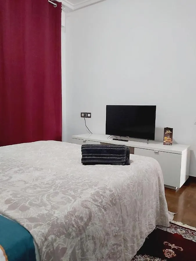 فيتوريا غاستيِز Bernie'S Roomss